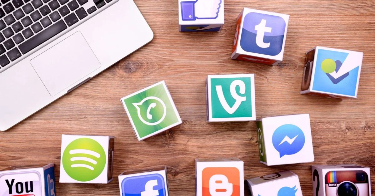 Best Emoji Discord Servers (2023) Discord Guide